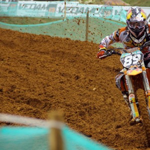 kaiyun官方-逆境双城记，从Karsa连败到利物浦胜利，竞技世界的关键节点选择，Karsa连败与利物浦胜利，竞技逆境中的关键抉择